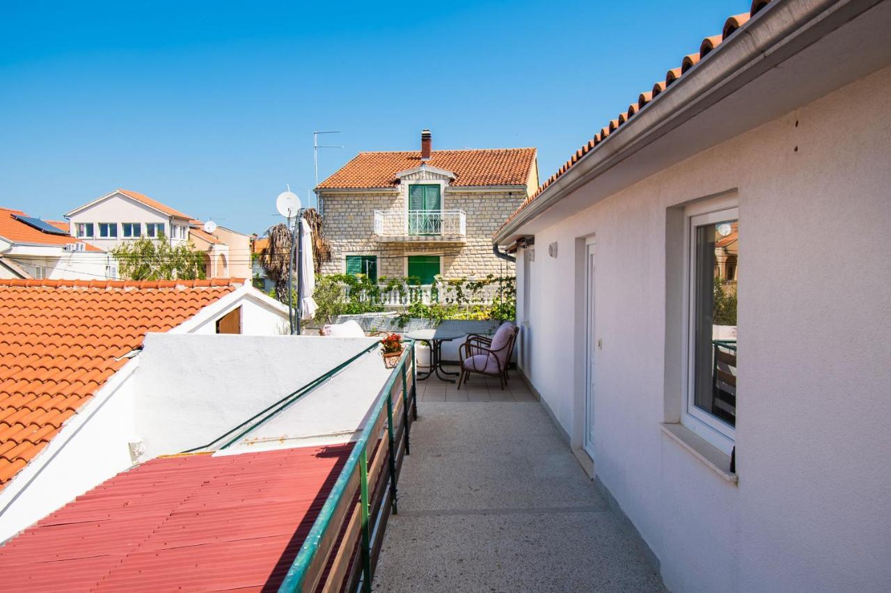 Apartments Happy Place Vodice Eksteriør billede