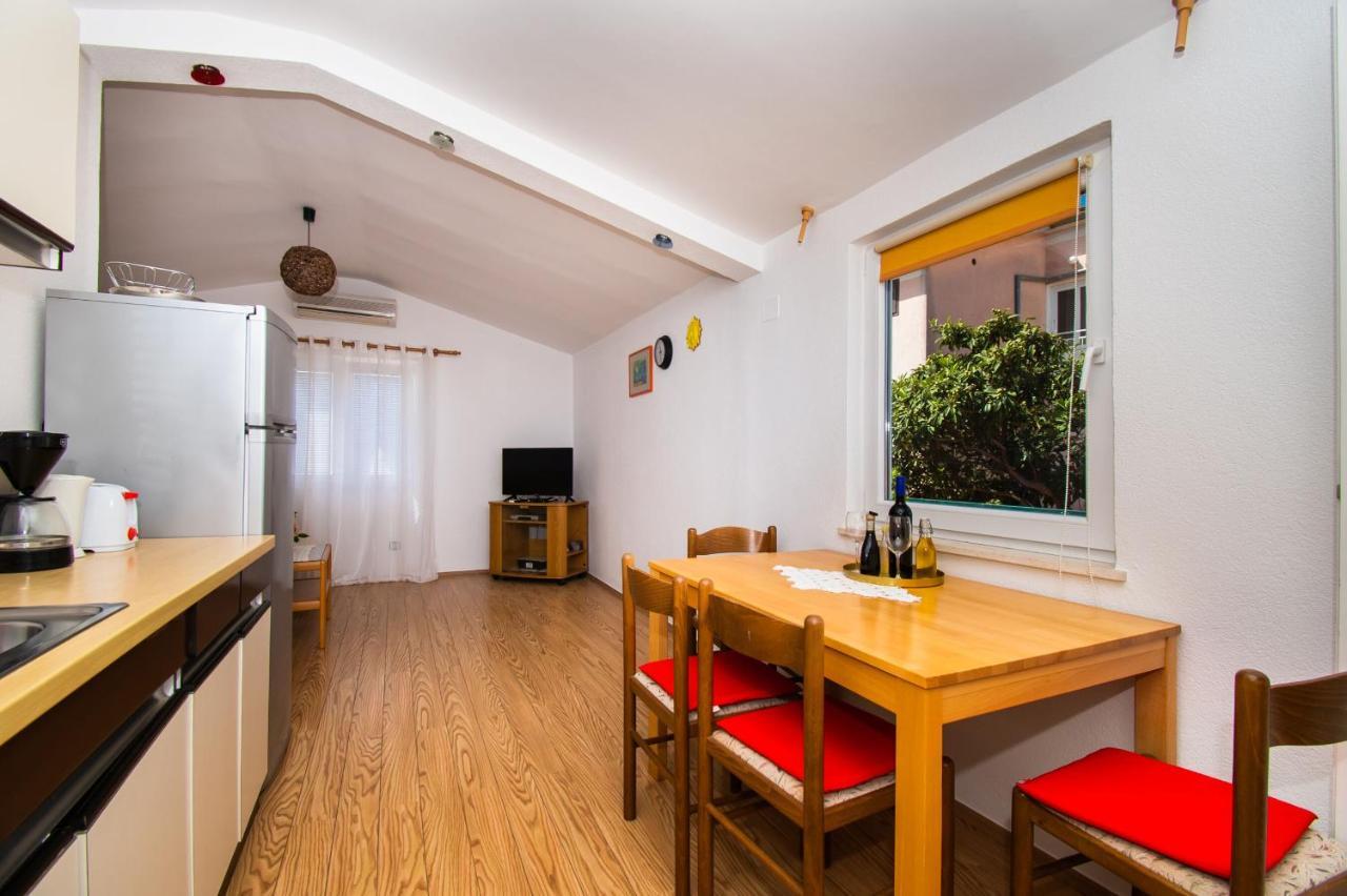 Apartments Happy Place Vodice Eksteriør billede