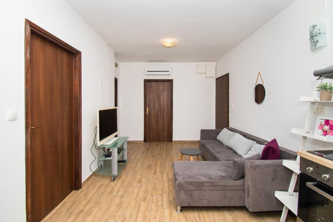 Apartments Happy Place Vodice Eksteriør billede