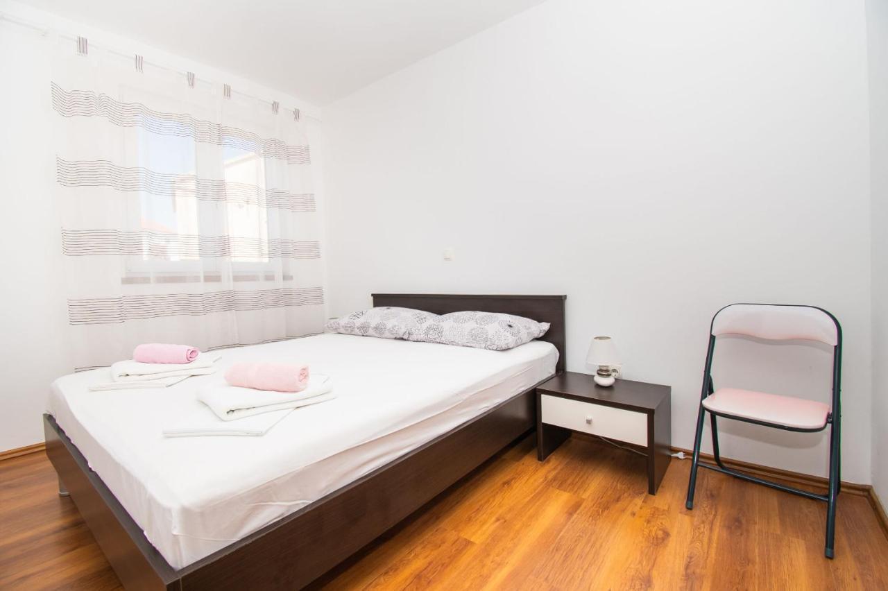 Apartments Happy Place Vodice Eksteriør billede